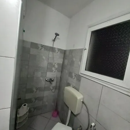 Lion'S Rooms Apartamento *
